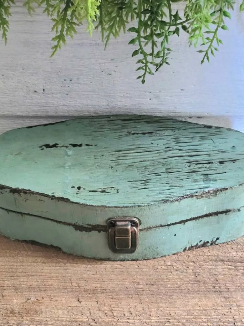 Distressed Green & Black Trinket Jewelry Storage Box Primitive Farmhouse Decor